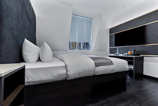 Z HOTEL PRES