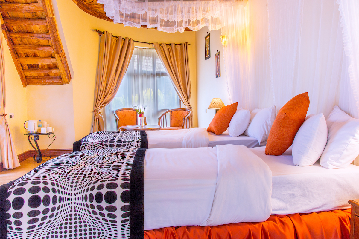 Farm-of-Dream-Lodge-TWIN ROOM-TANZANIA SAFARI