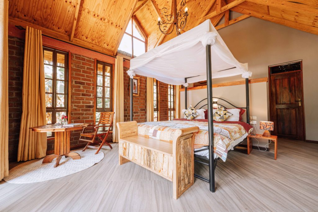 Standard-Chalets_Under-the-shade-TANZANIA SAFARI