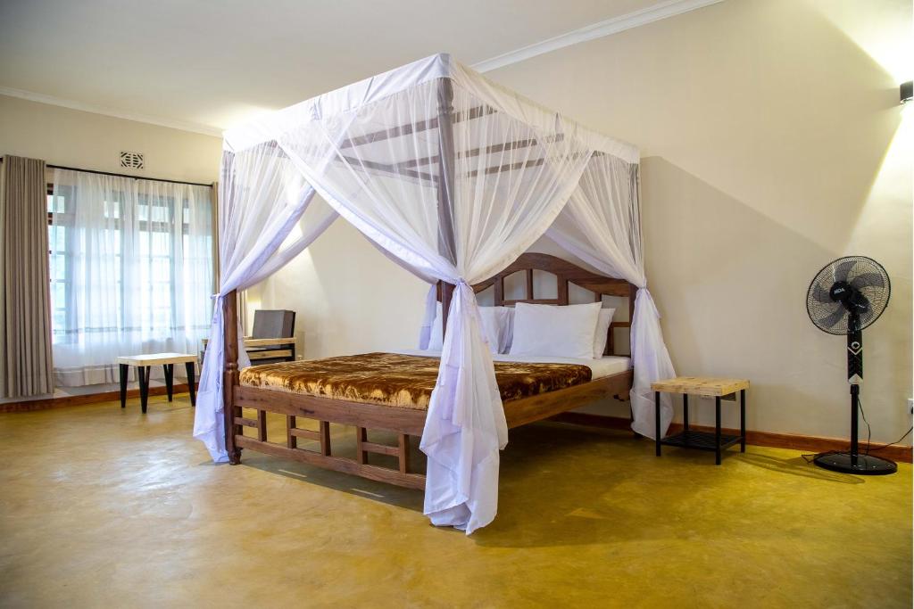 Deluxe Suites Room